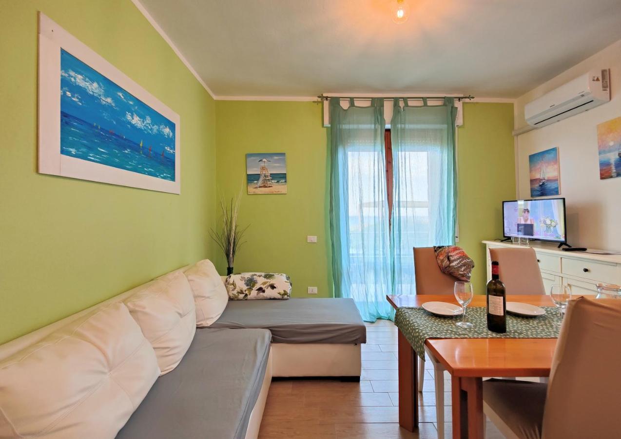 Le Dune Sea View Apartments - Futura Cav San Vincenzo Exteriör bild