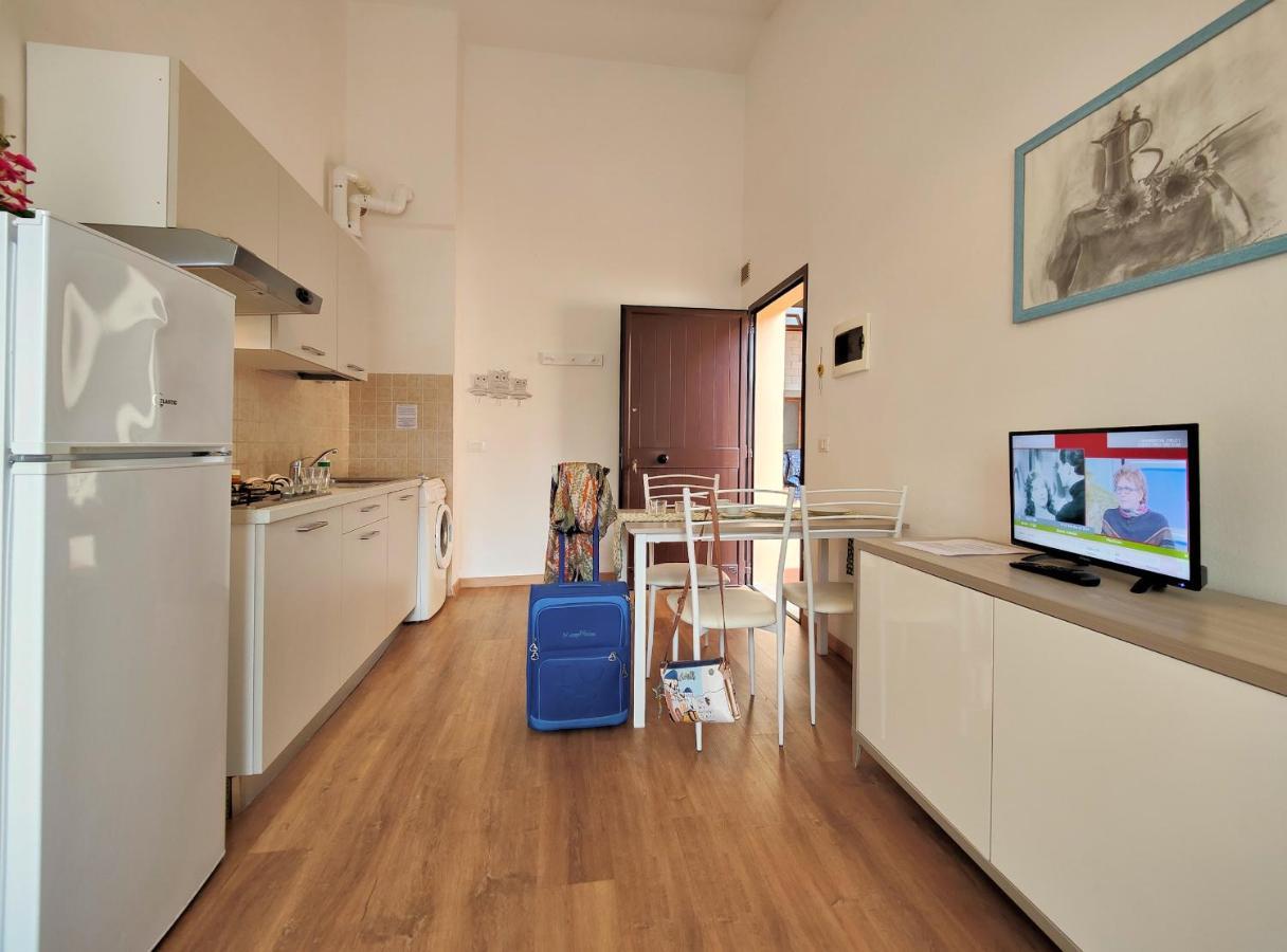 Le Dune Sea View Apartments - Futura Cav San Vincenzo Exteriör bild