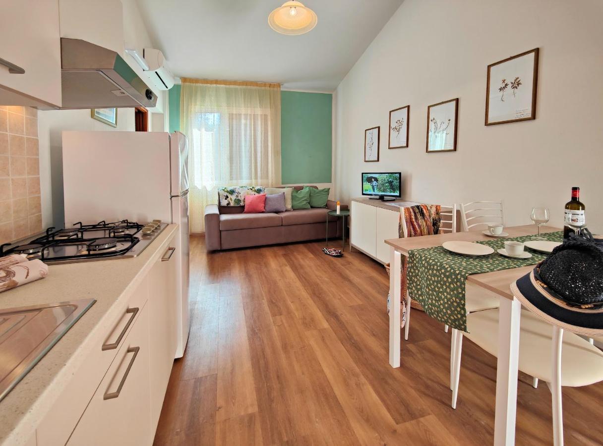 Le Dune Sea View Apartments - Futura Cav San Vincenzo Exteriör bild