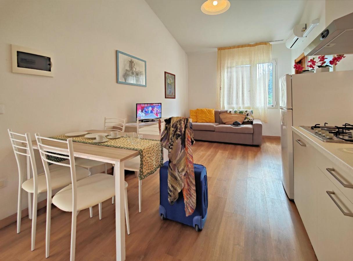 Le Dune Sea View Apartments - Futura Cav San Vincenzo Exteriör bild