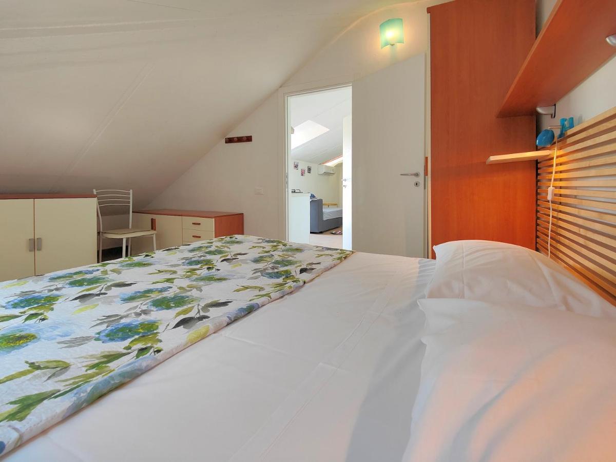 Le Dune Sea View Apartments - Futura Cav San Vincenzo Exteriör bild
